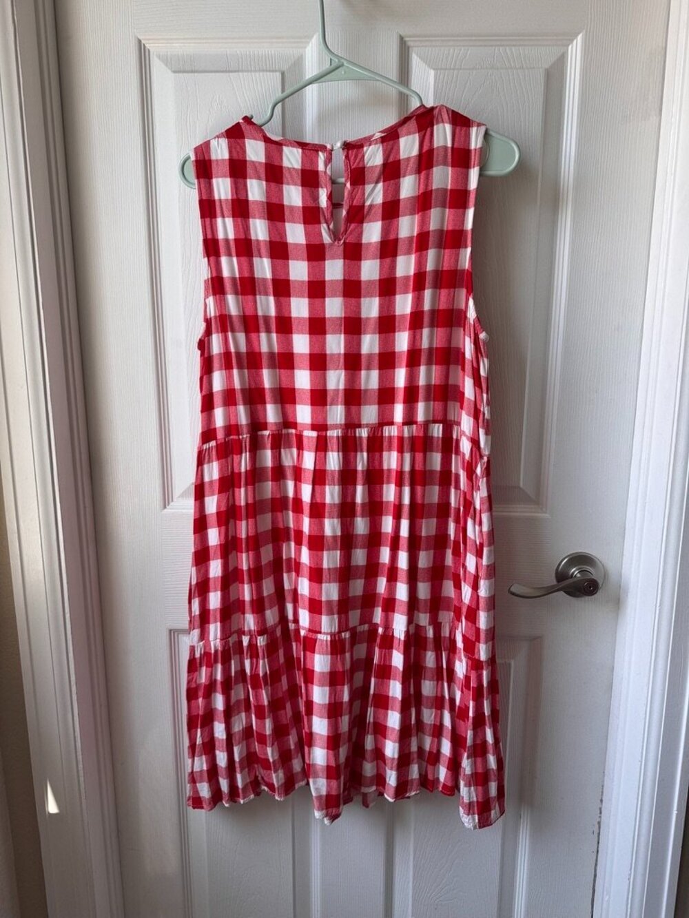 Red and White Gingham Sleeveless Knee-length Sundress (Women's Large) - Picture 2 of 3